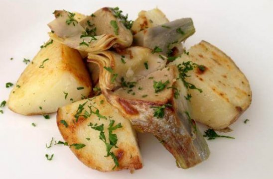 Receta de alcachofa con patatas
